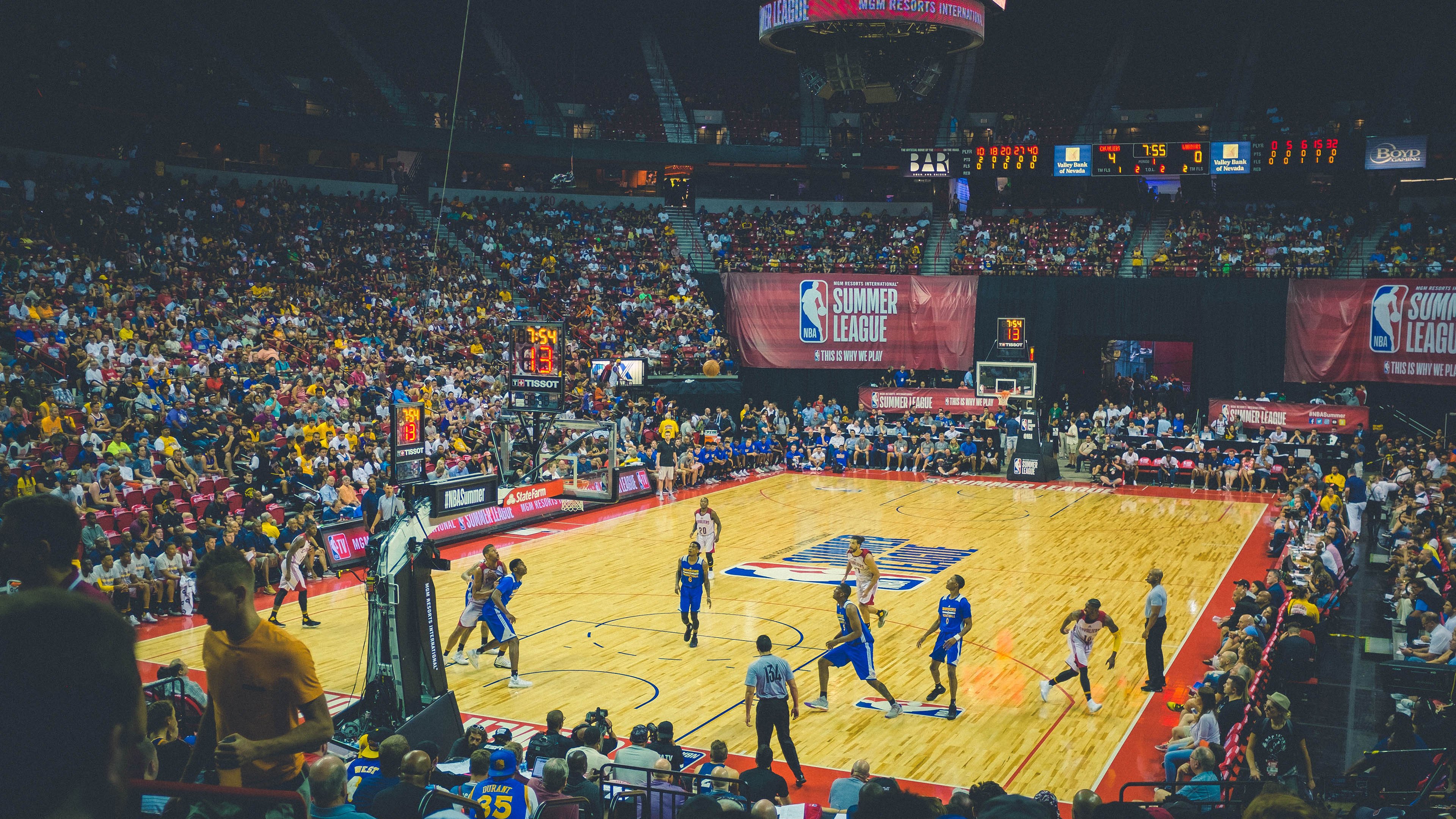 开云网页版登录入口-NBA纪录追逐：本赛季谁有望打破最多纪录？，nba各大记录